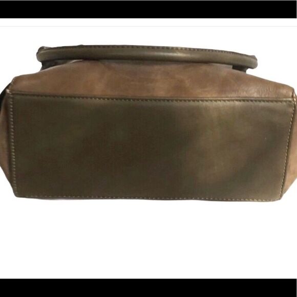 David Jones Faux Leather and Suede shoulder Bag - Picture 9 of 9